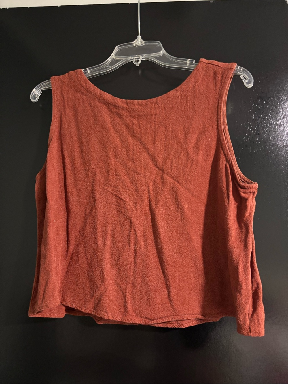 SHEIN Terracotta Cropped Tank Top